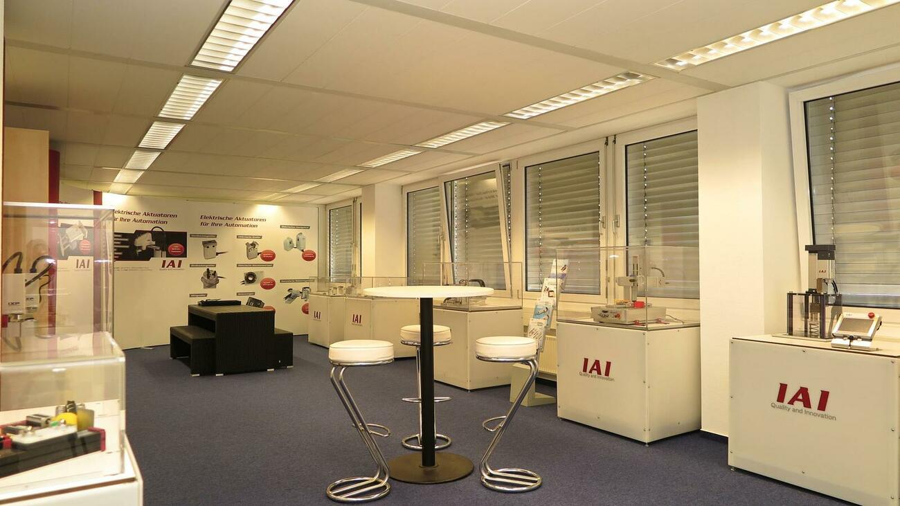 Neuer IAI-Showroom für Automatisierung eröffnet