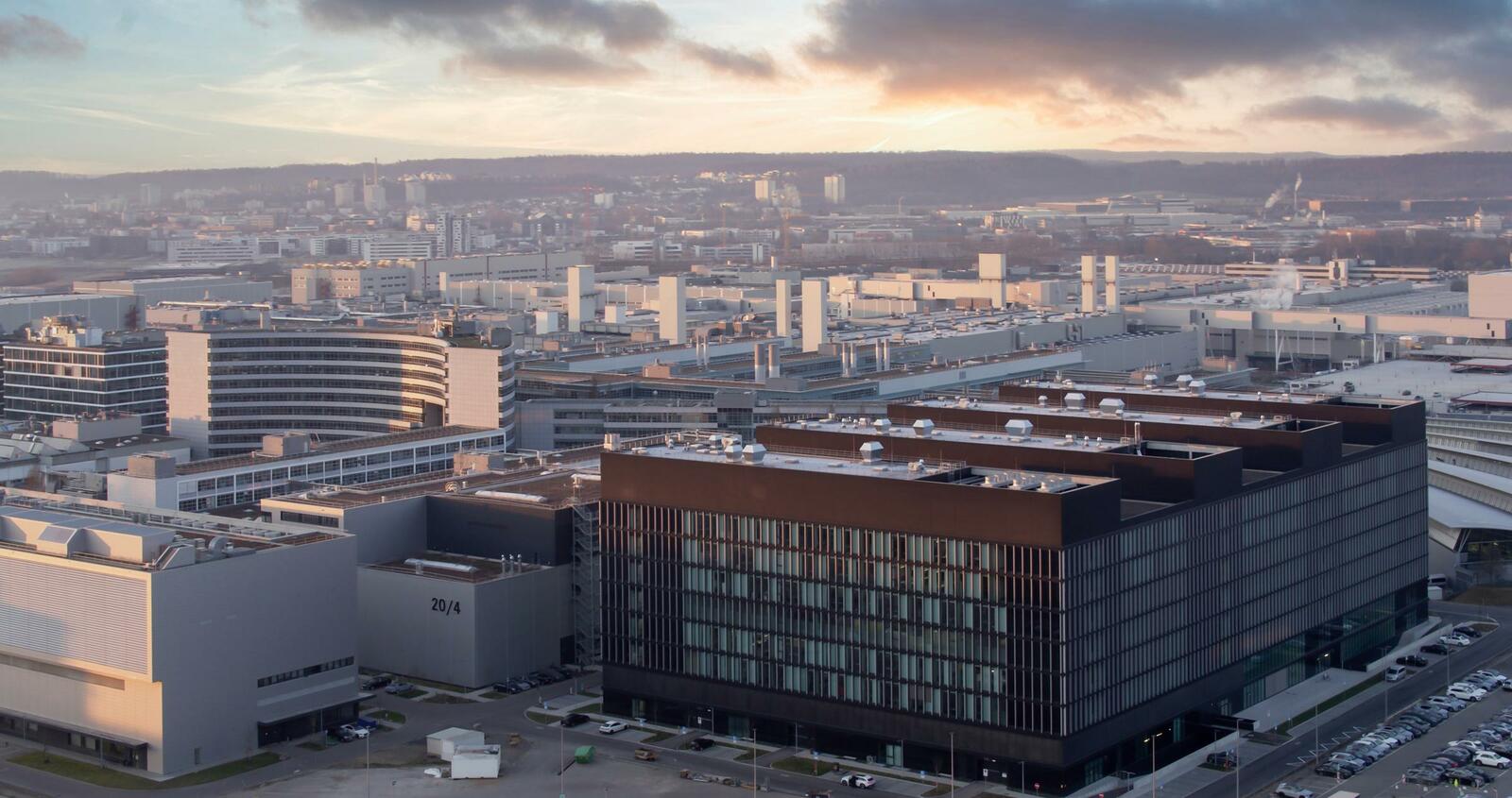 Mercedes-Benz eröffnet mit dem Electric Software Hub eine Software-Integrationsfabrik am Standort Sindelfingen.