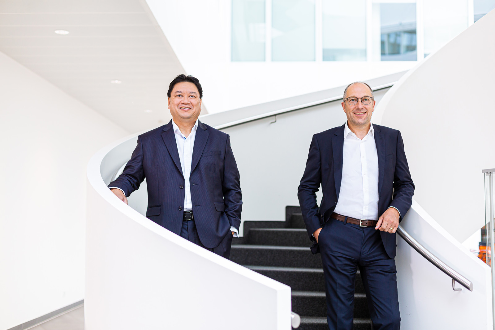 CFO Alexander Tan (links) und CEO Peter Mohnen – Vertragsverlängerung bis Ende 2025