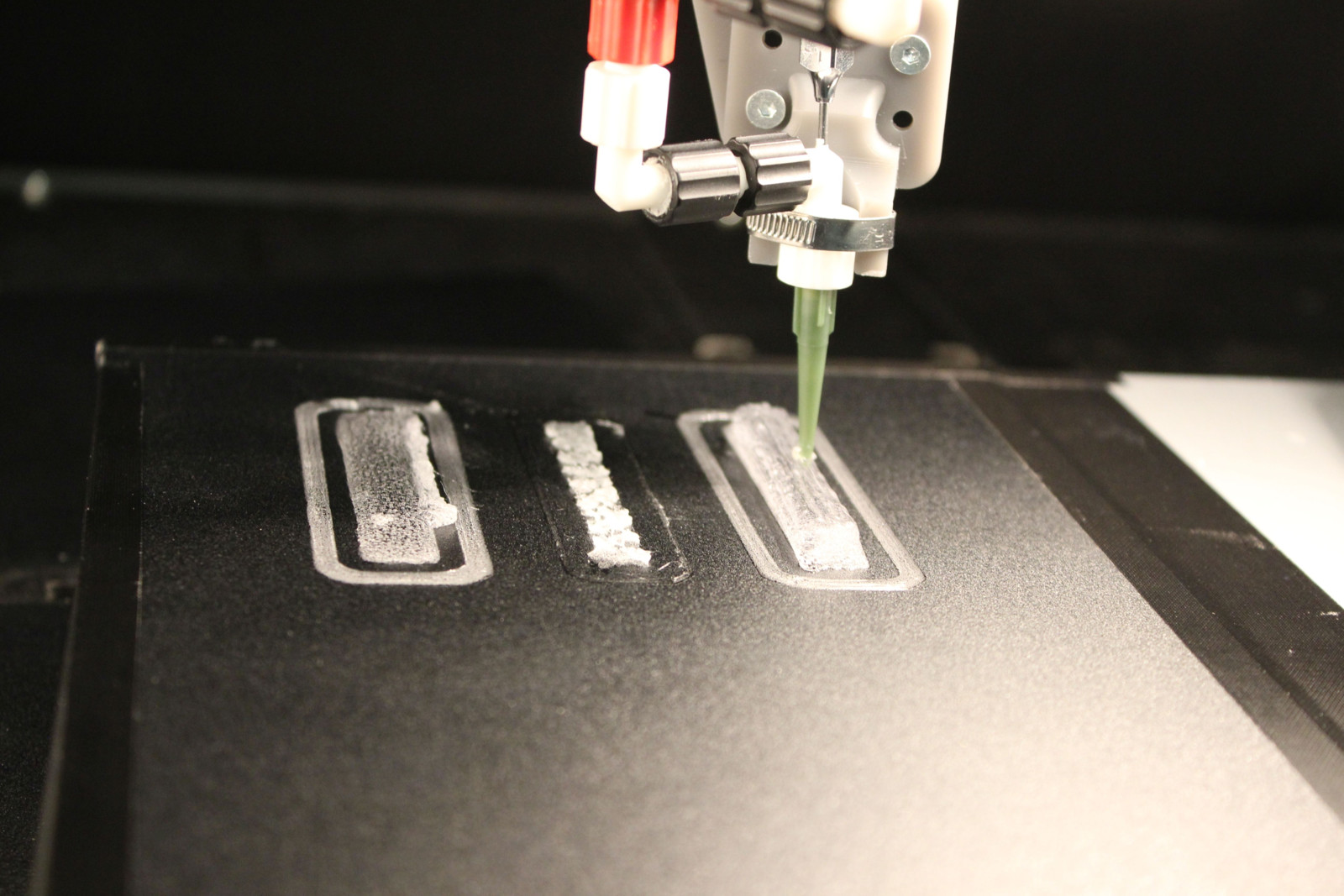 Der neu entwickelte Druckkopf für den 3D-Druck von mit Endlosfasern verstärkten Cellulose-Bauteilen.